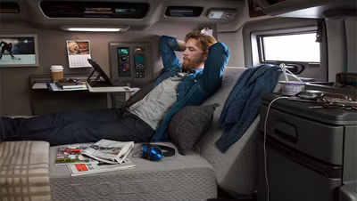 2026 Volvo VNL 860 33
