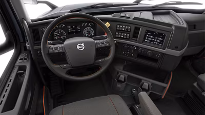 2026 Volvo VNL 860 39