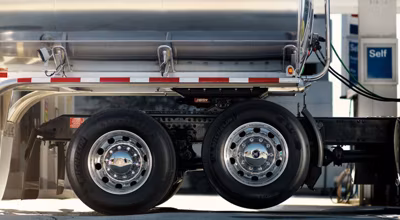 2026 Volvo VNR 660 5