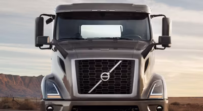 2026 Volvo VNR 660 7