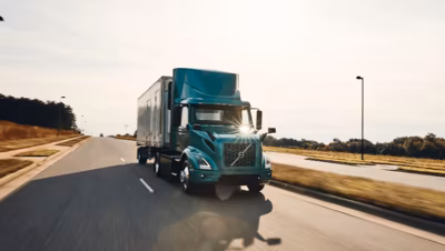 2025 Volvo 6x2 Tractor 12