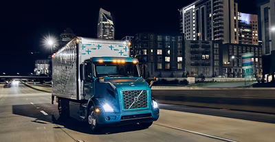 2026 Volvo 4x2 Tractor 4
