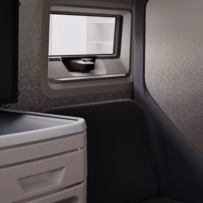 2025 Volvo VNL 660 38
