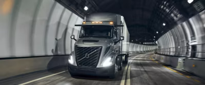 2026 Volvo VNR Truck 3